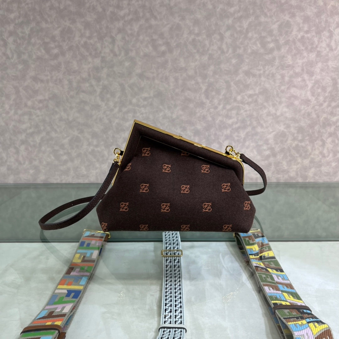 Luxe Touch -  Bag - FED - 300