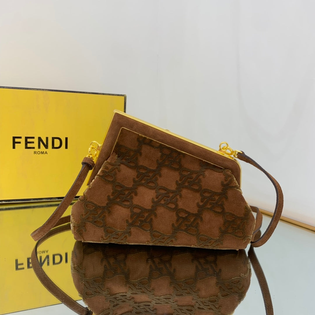 Luxe Touch -  Bag - FED - 276