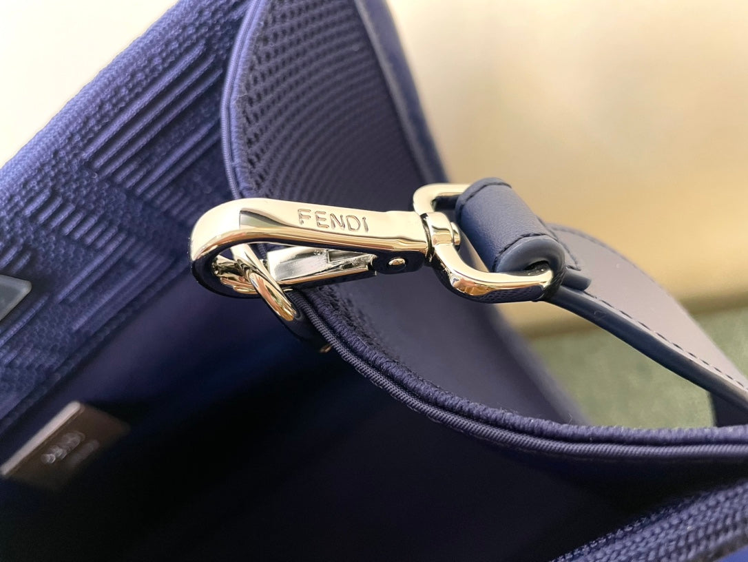 Luxe Touch -  Bag - FED - 281