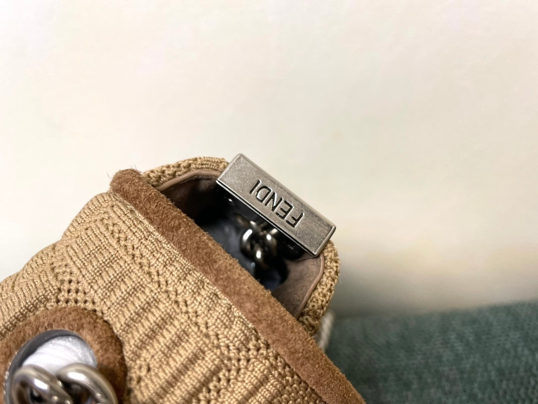 Luxe Touch -  Bag - FED - 283