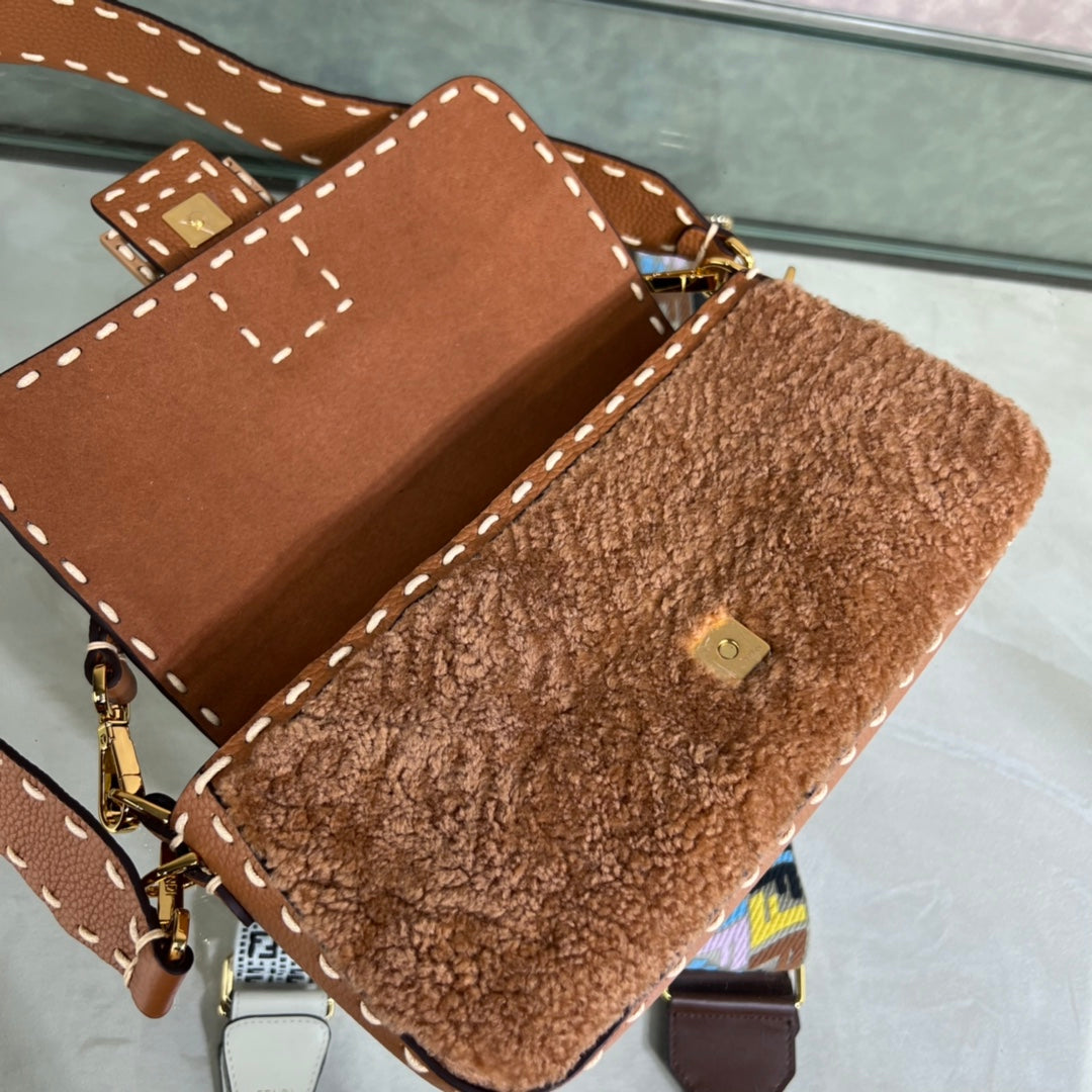 Luxe Touch -  Bag - FED - 270