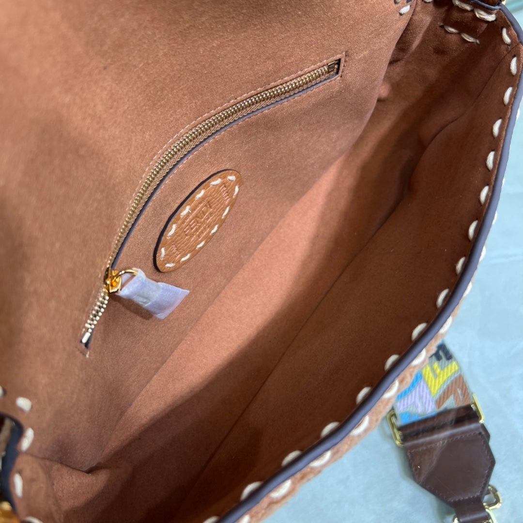 Luxe Touch -  Bag - FED - 270