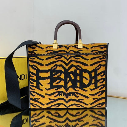 Luxe Touch -  Bag - FED - 242
