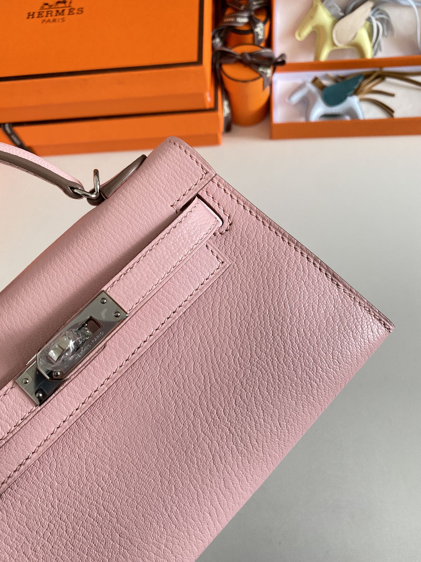 Luxe Touch- Fashion New Arrival Bag - HMS - 050