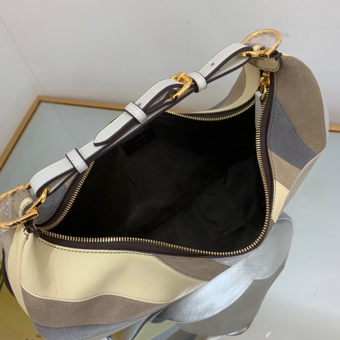 Luxe Touch -  Bag - FED - 251