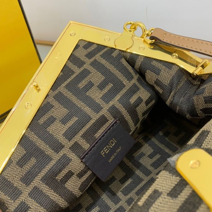 Luxe Touch -  Bag - FED - 232