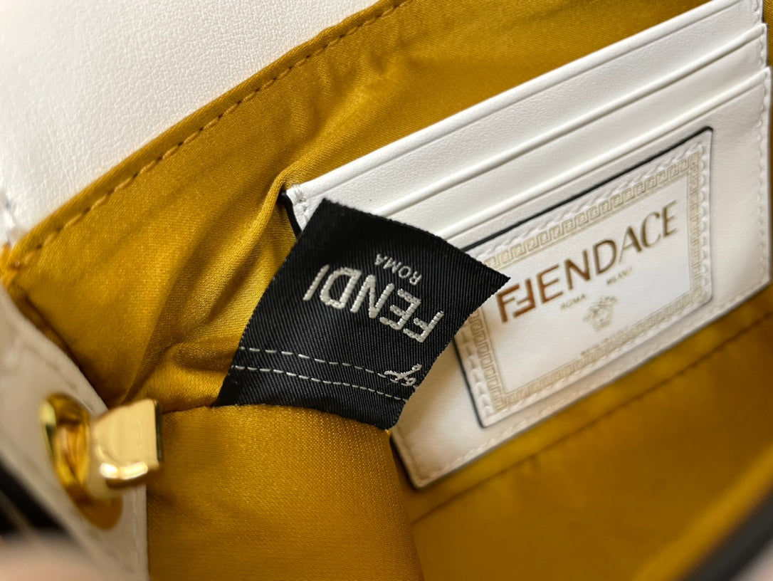 Luxe Touch -  Bag - FED - 186