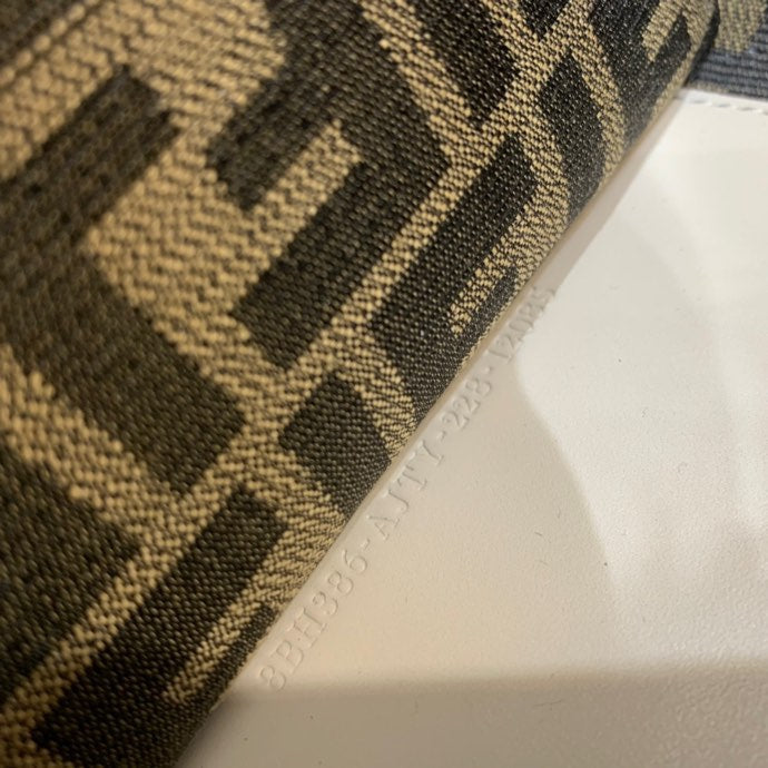 Luxe Touch -  Bag - FED - 231