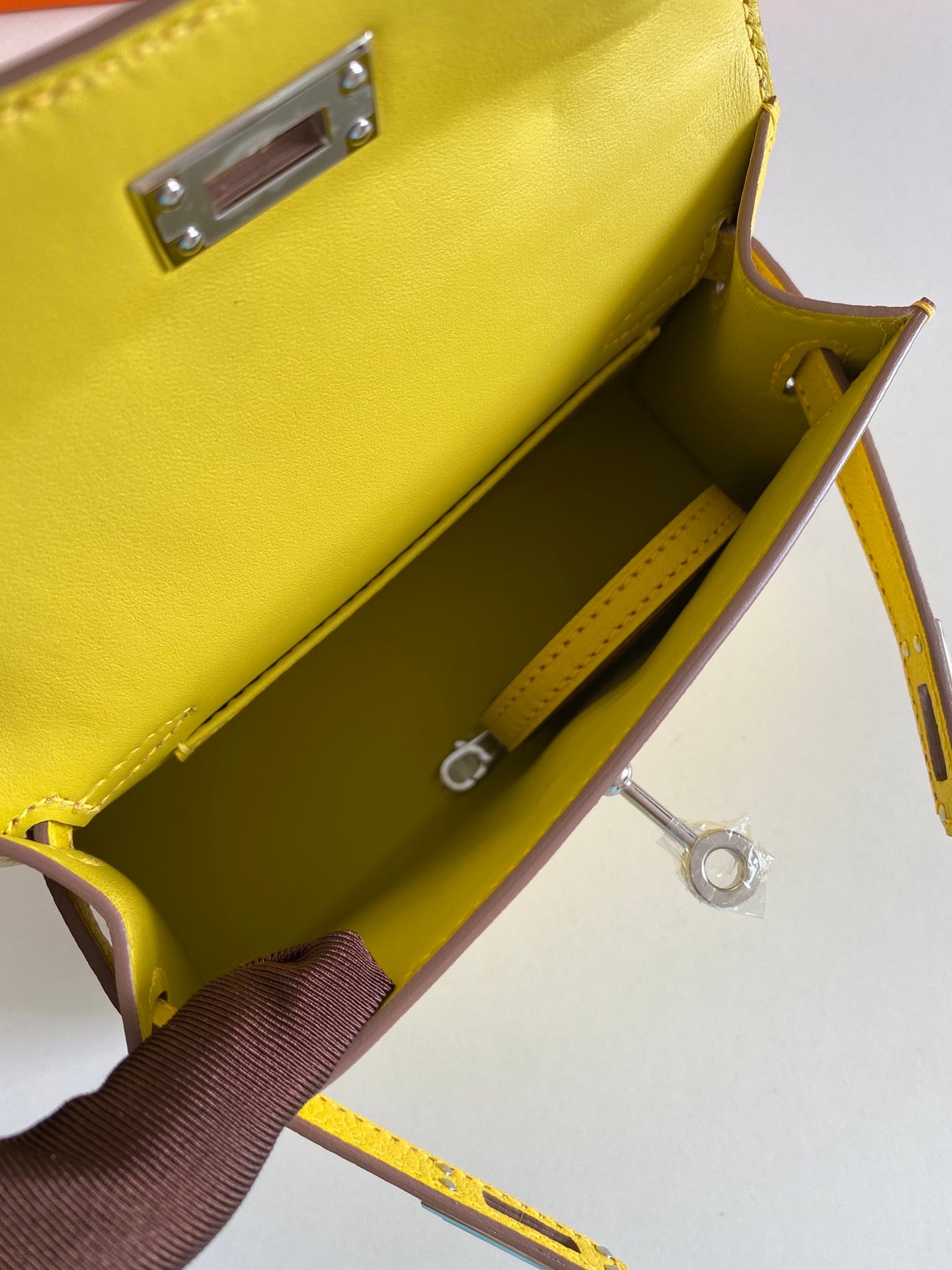 Luxe Touch- Fashion New Arrival Bag - HMS - 045