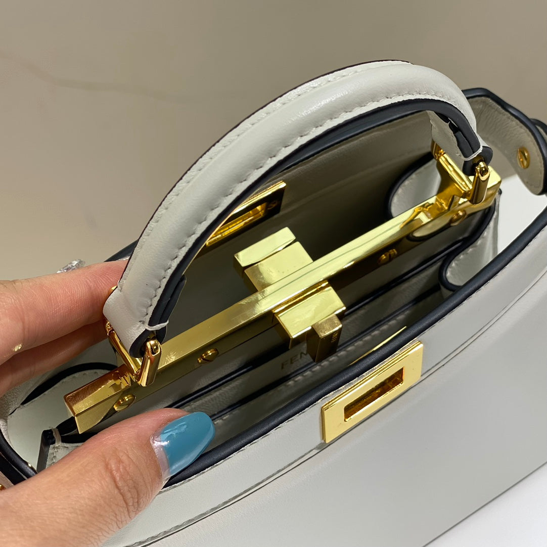 Luxe Touch -  Bag - FED - 205