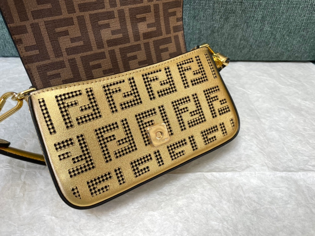 Luxe Touch -  Bag - FED - 184