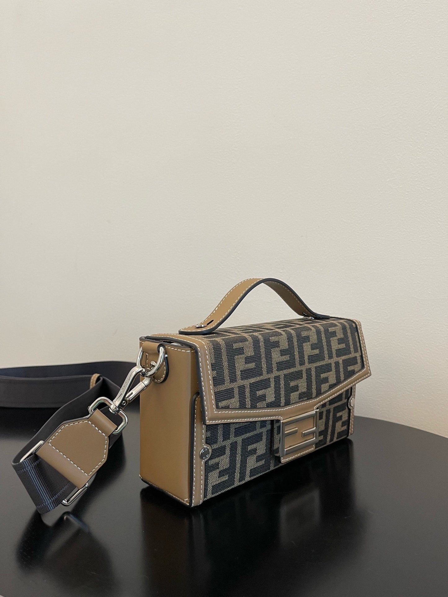 Luxe Touch -  Bag - FED - 176
