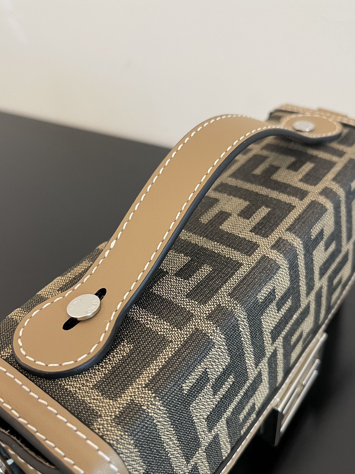 Luxe Touch -  Bag - FED - 176