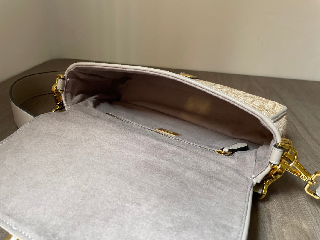 Luxe Touch -  Bag - FED - 166