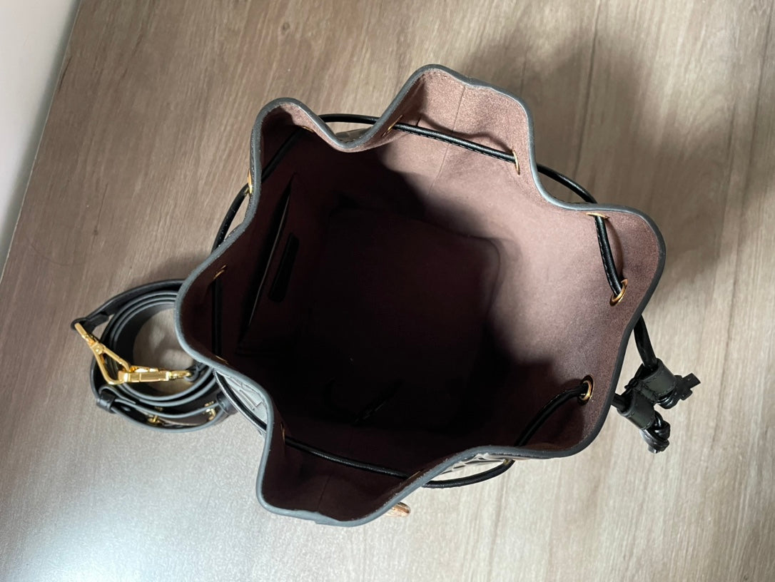 Luxe Touch Bags -  Bag - FED - 105