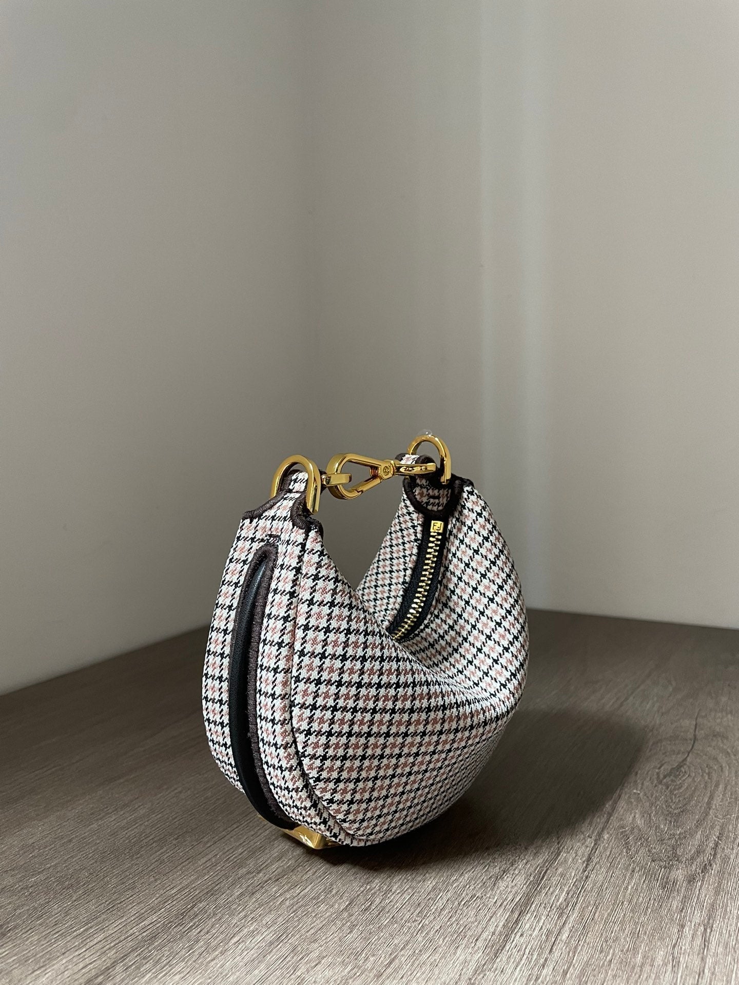 Luxe Touch -  Bag - FED - 158