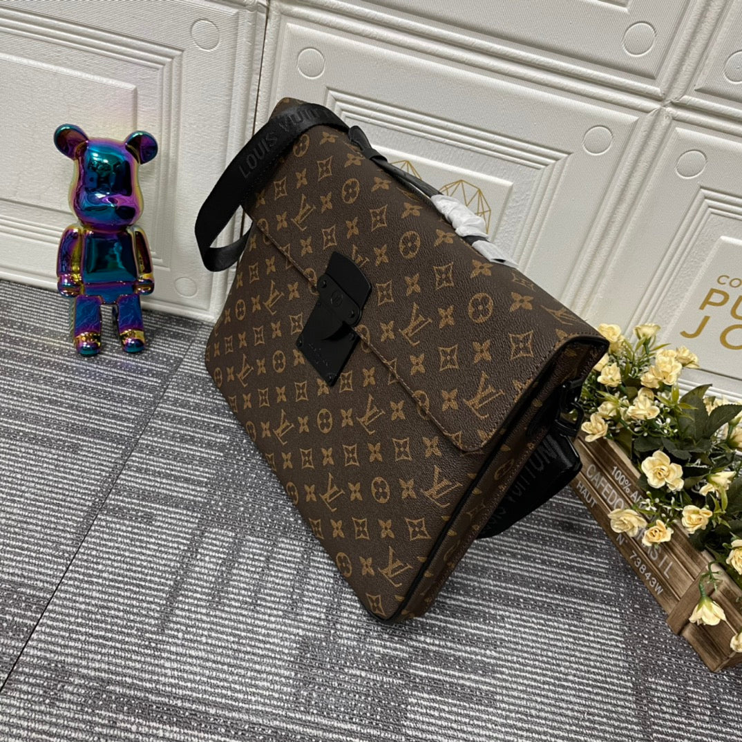 Luxe Touch Bags