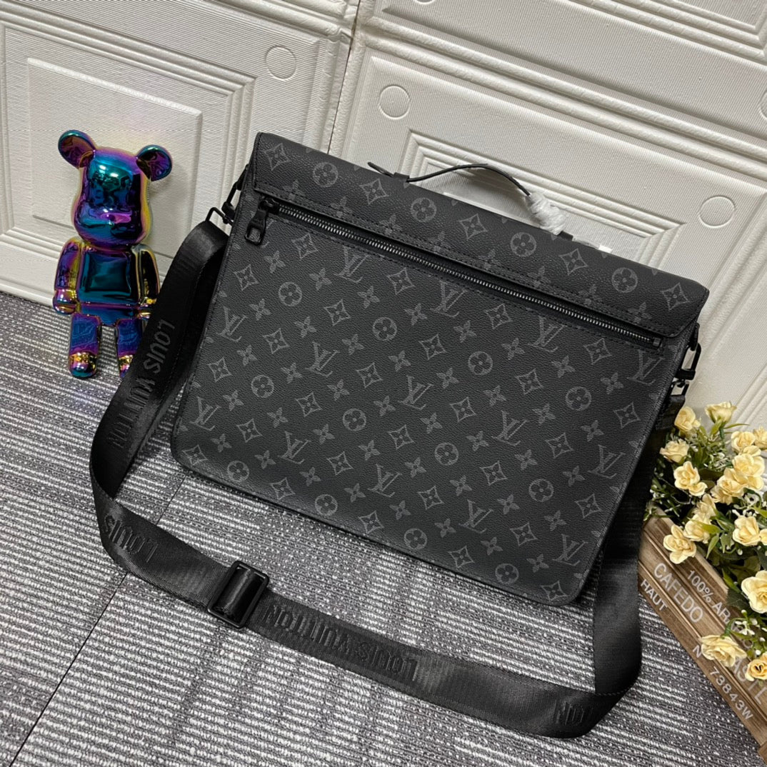 Luxe Touch Bags