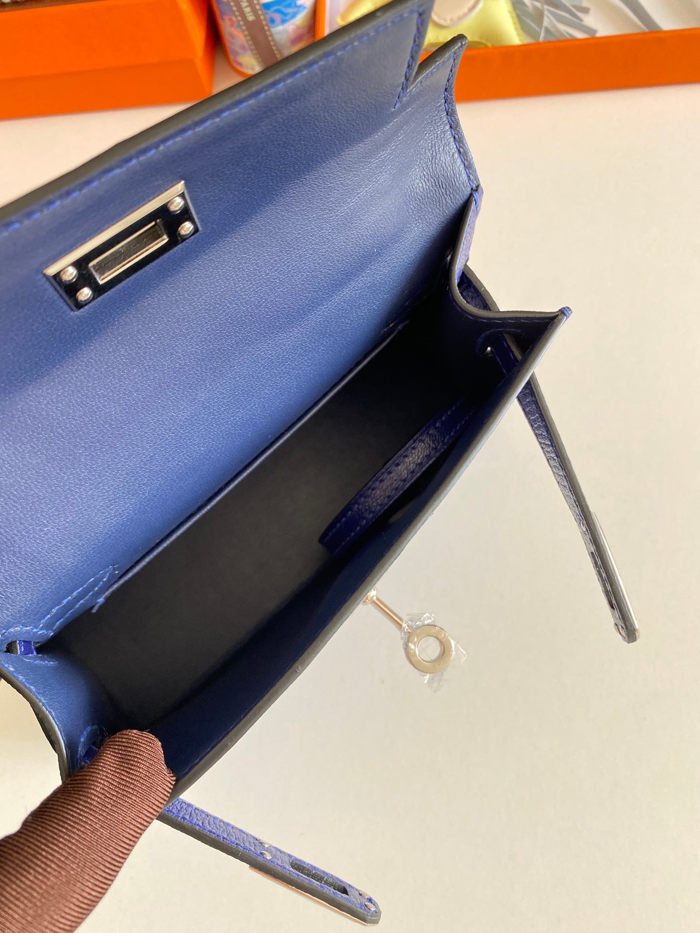 Luxe Touch- Fashion New Arrival Bag - HMS - 053