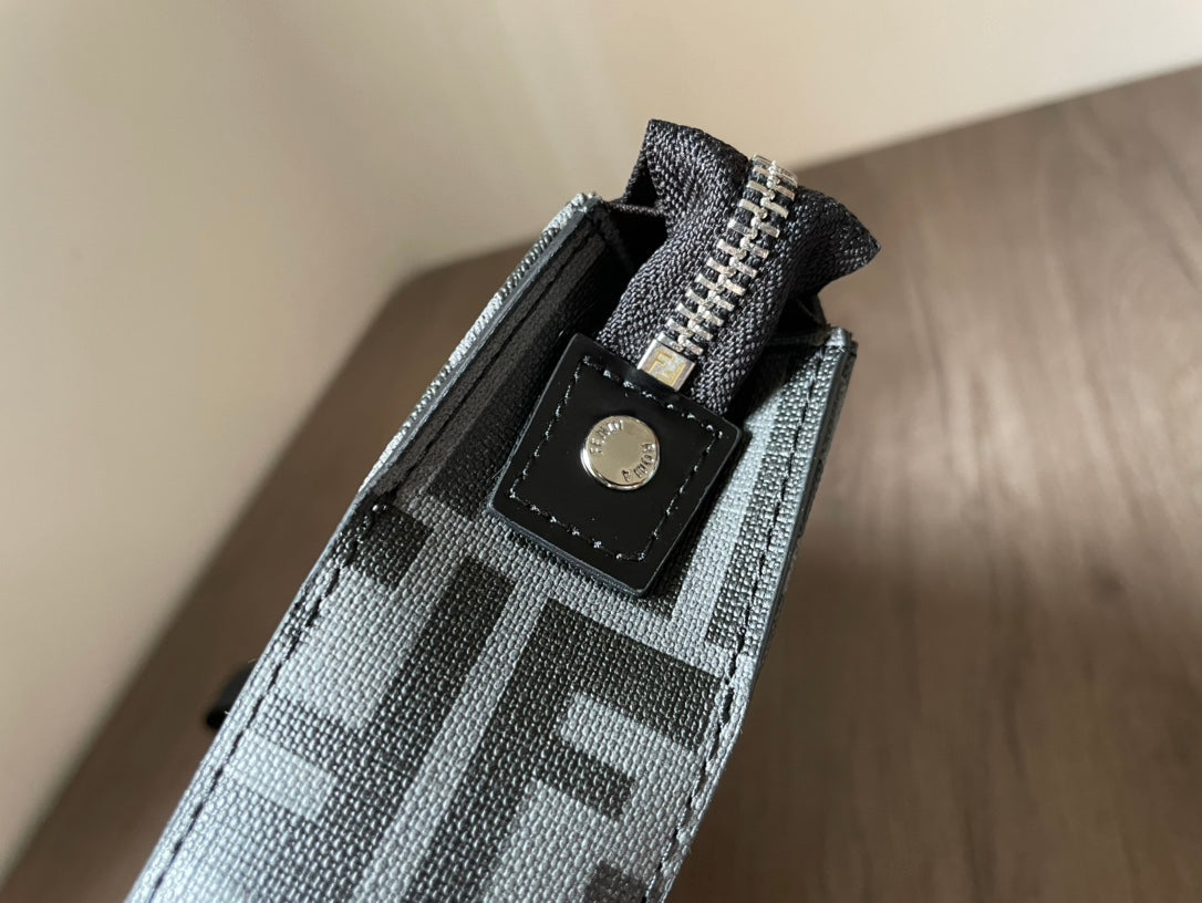 Luxe Touch -  Bag - FED - 125