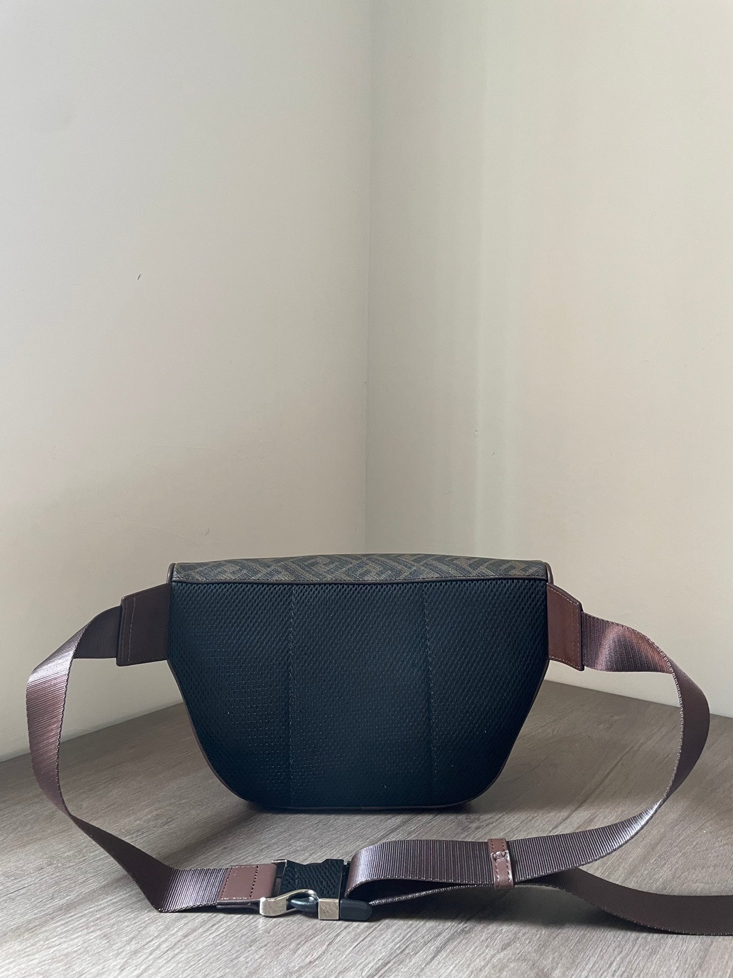 Luxe Touch -  Bag - FED - 128
