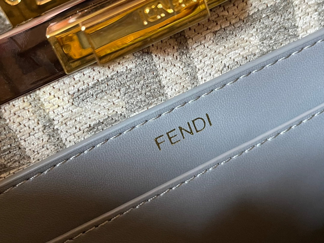 Luxe Touch -  Bag - FED - 139