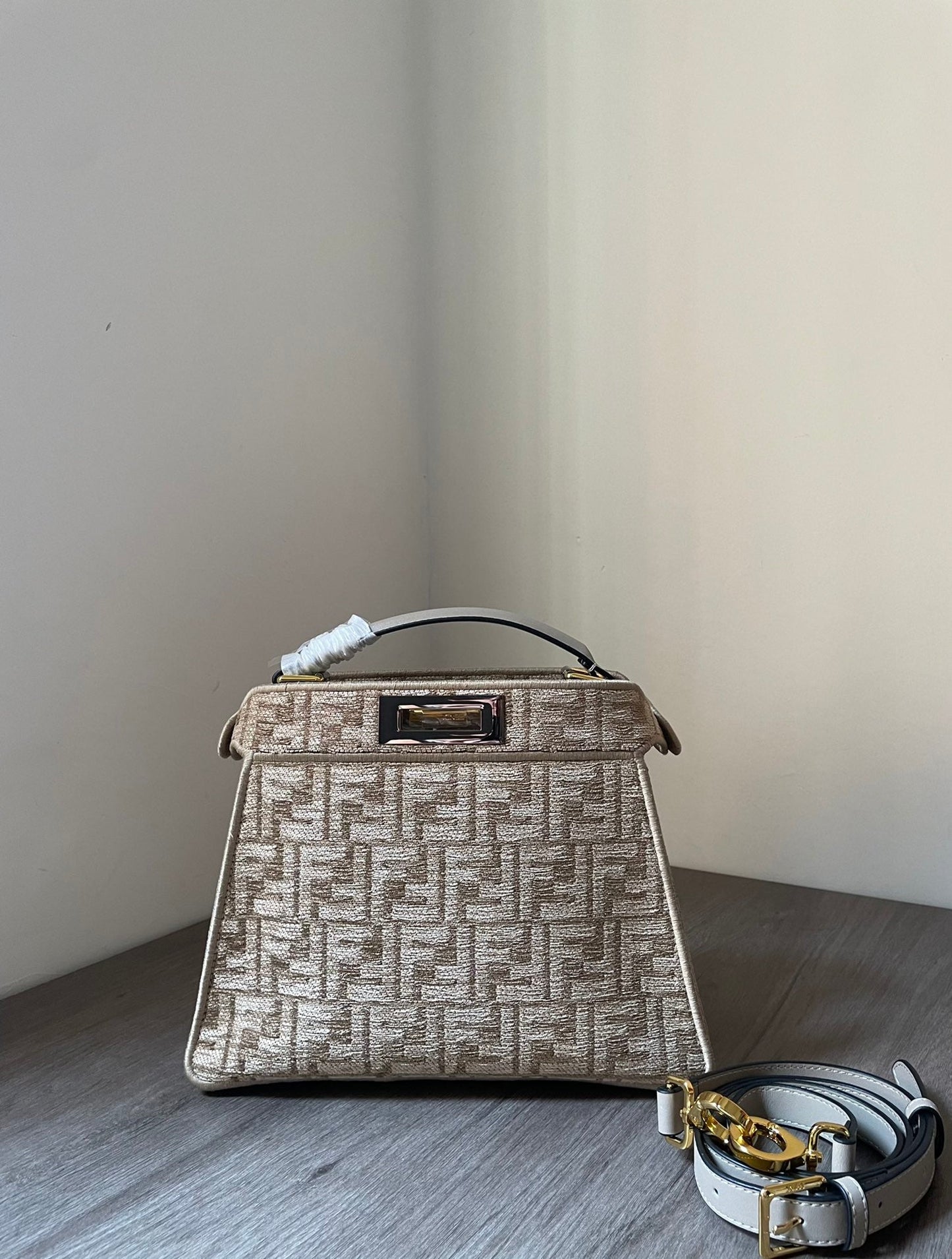 Luxe Touch -  Bag - FED - 140