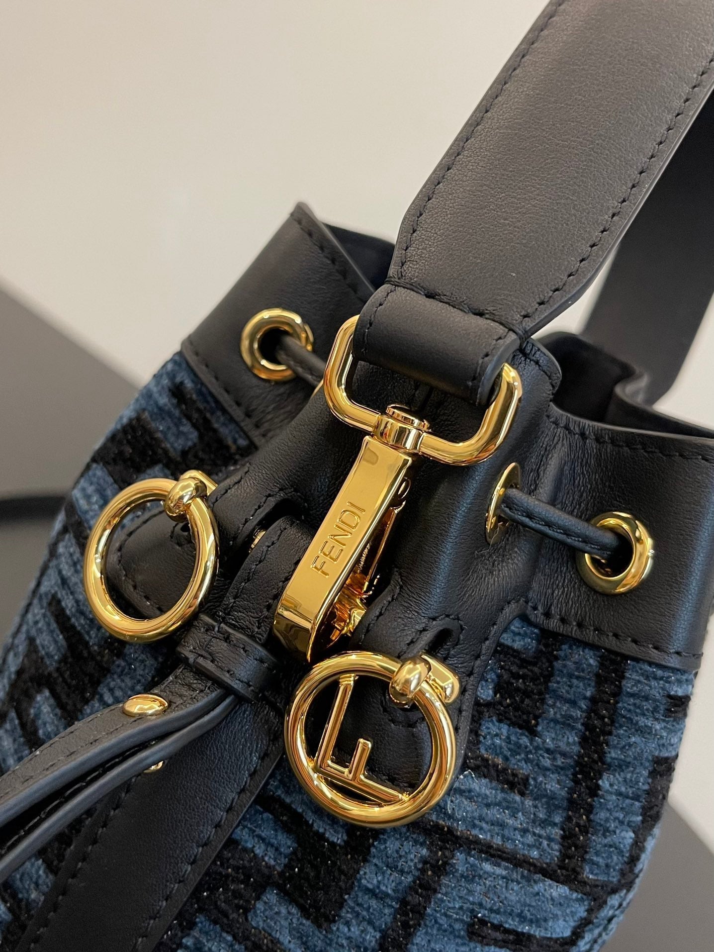 Luxe Touch Bags -  Bag - FED - 115