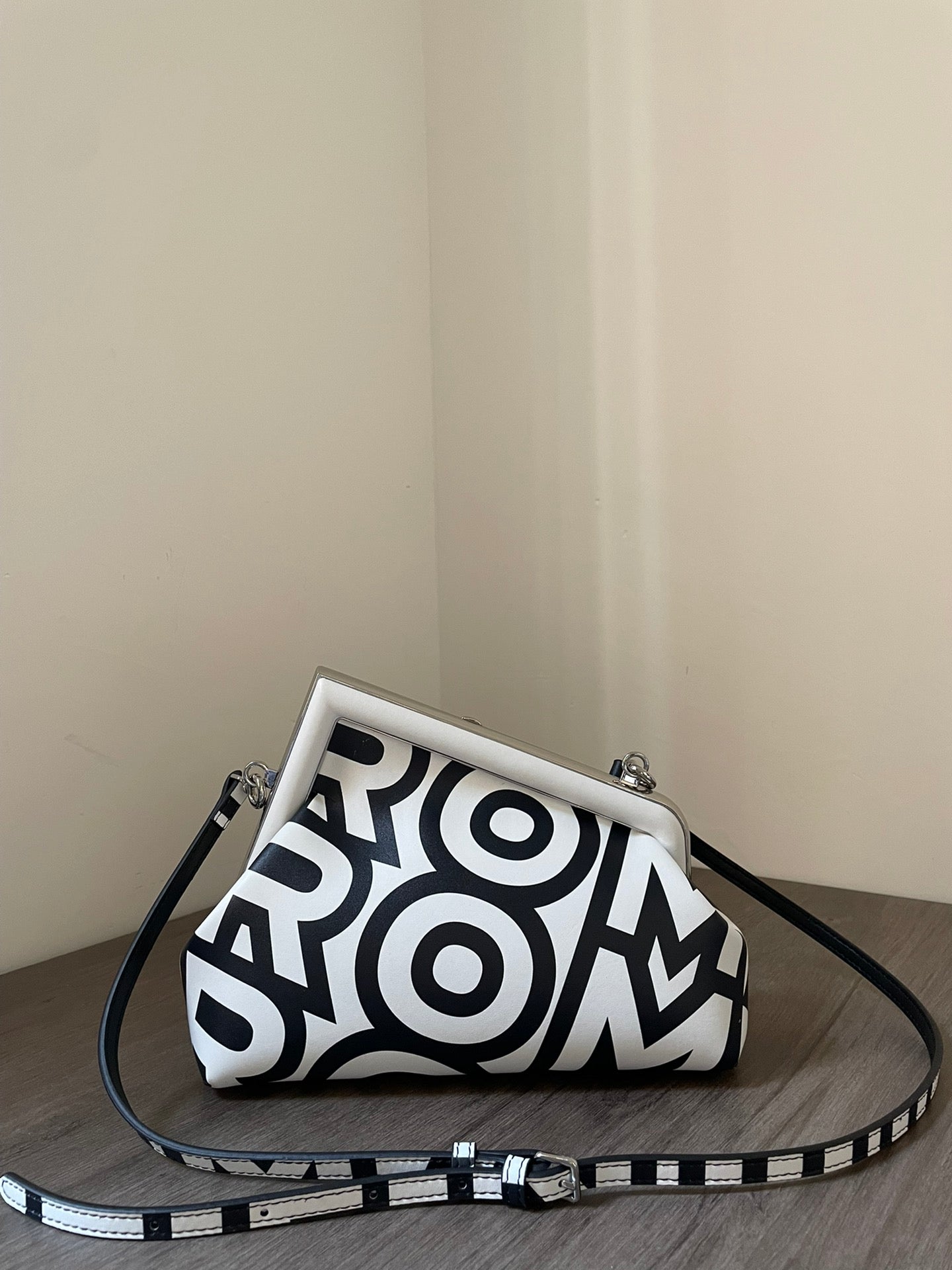 Luxe Touch Bags -  Bag - FED - 088