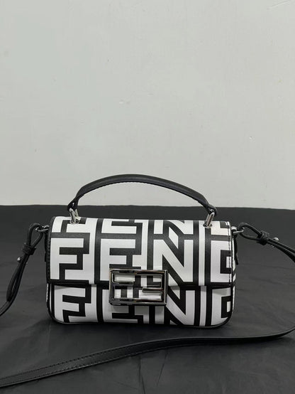 Luxe Touch -  Bag - FED - 085