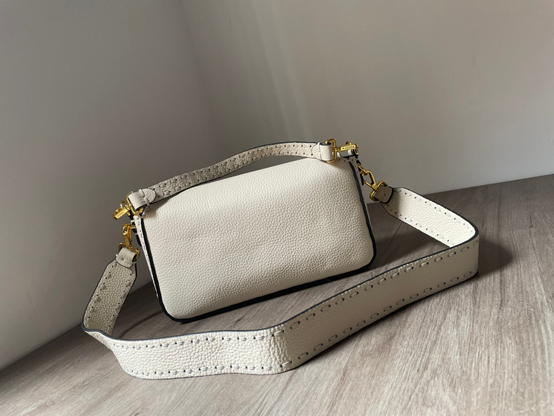 Luxe Touch -  Bag - FED - 029