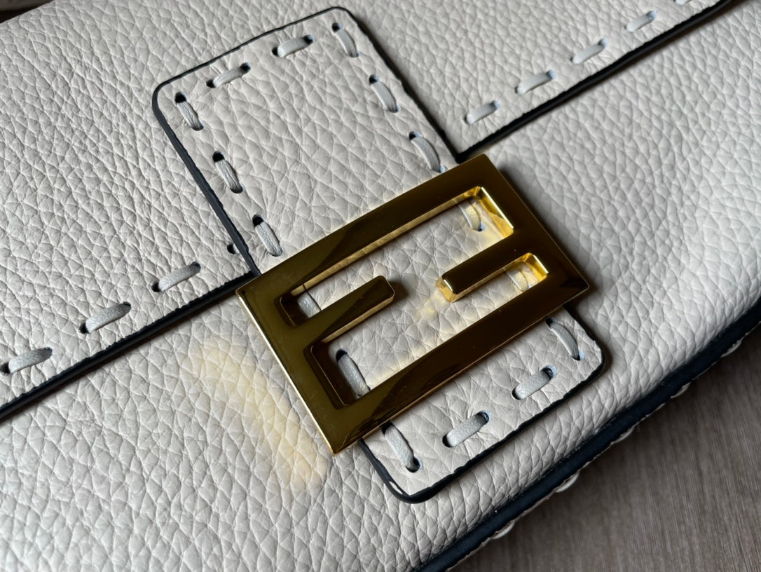 Luxe Touch -  Bag - FED - 029