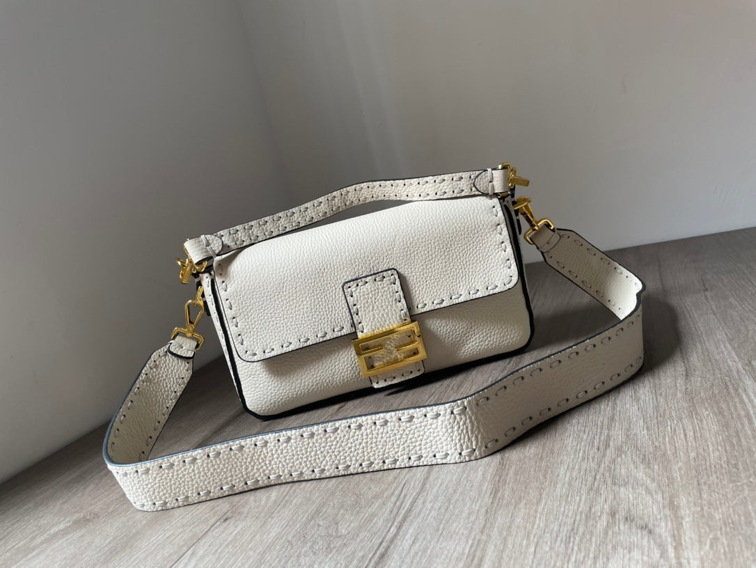 Luxe Touch -  Bag - FED - 029