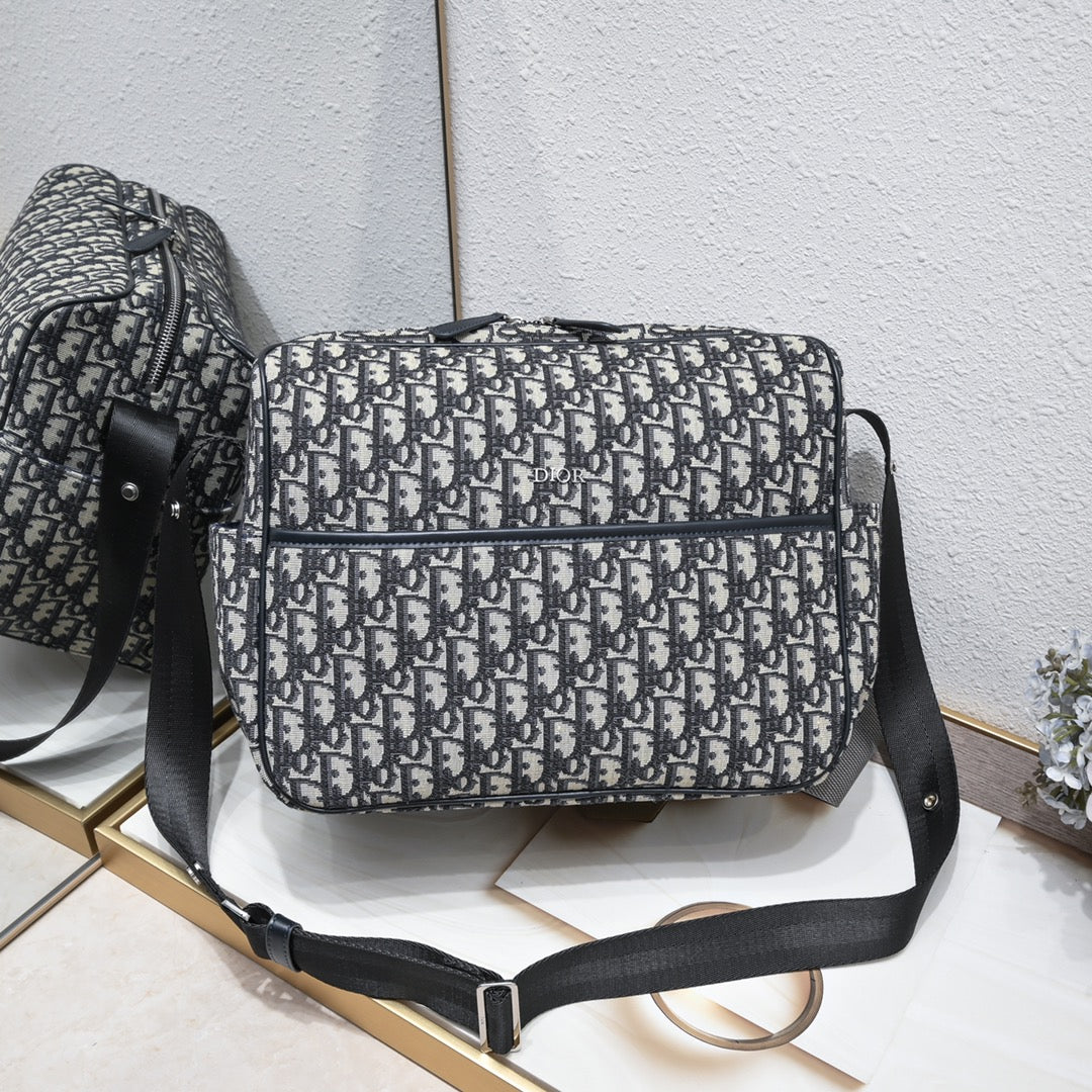 Luxe Touch Bags