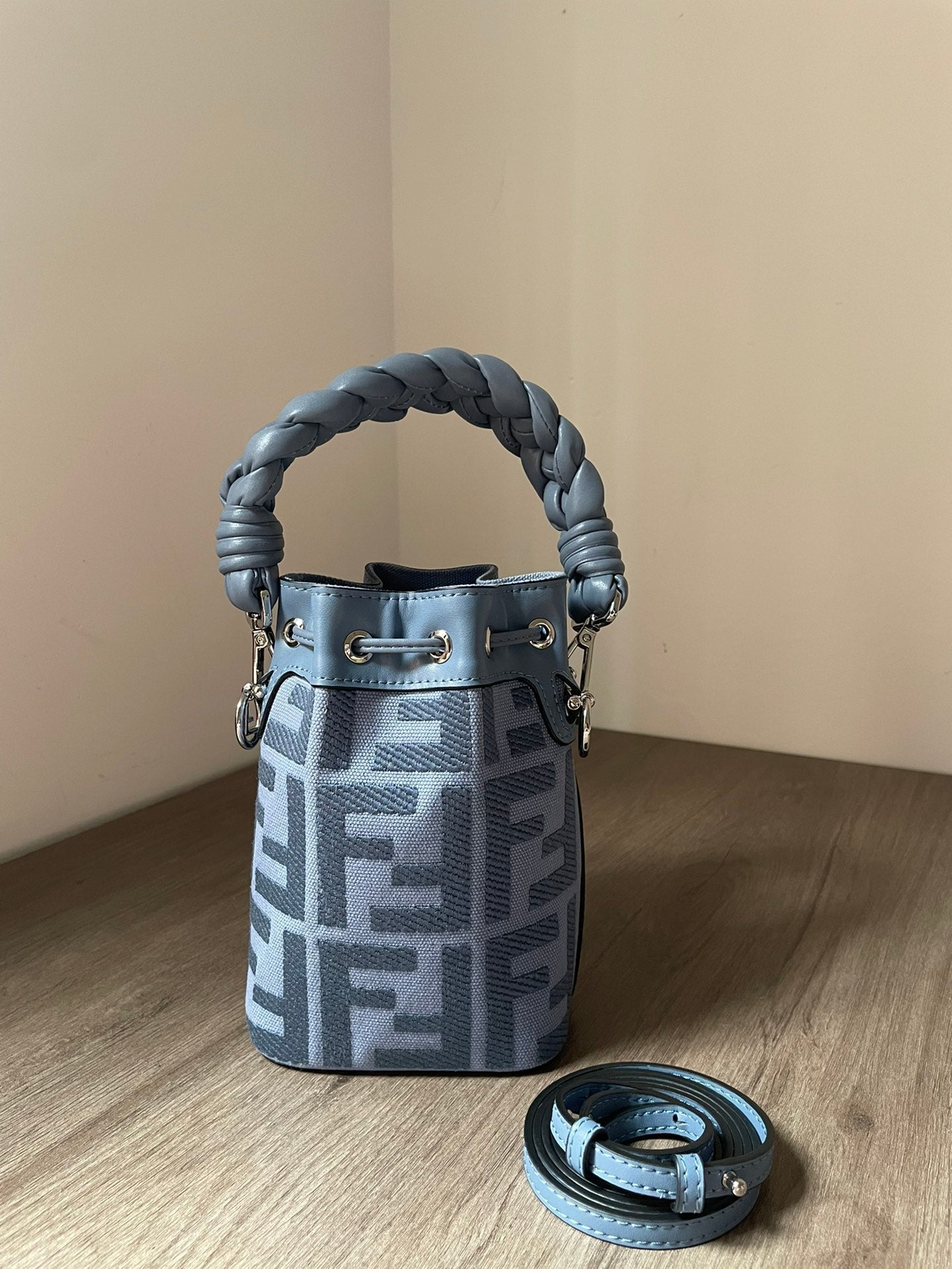 Luxe Touch -  Bag - FED - 003