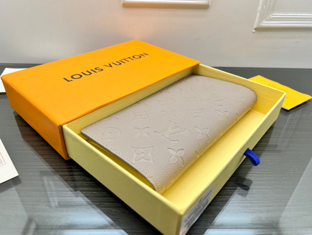 Luxe Touch Bags