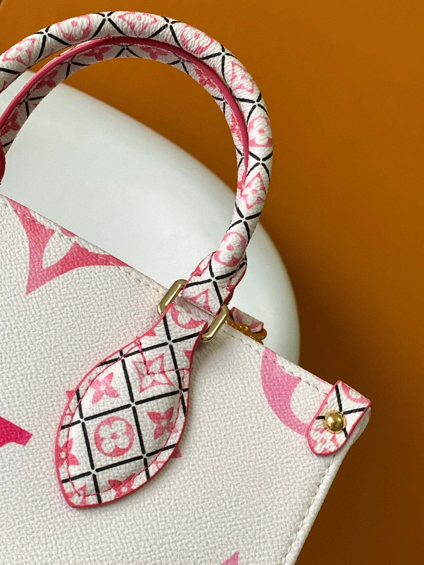 Luxe Touch Bags