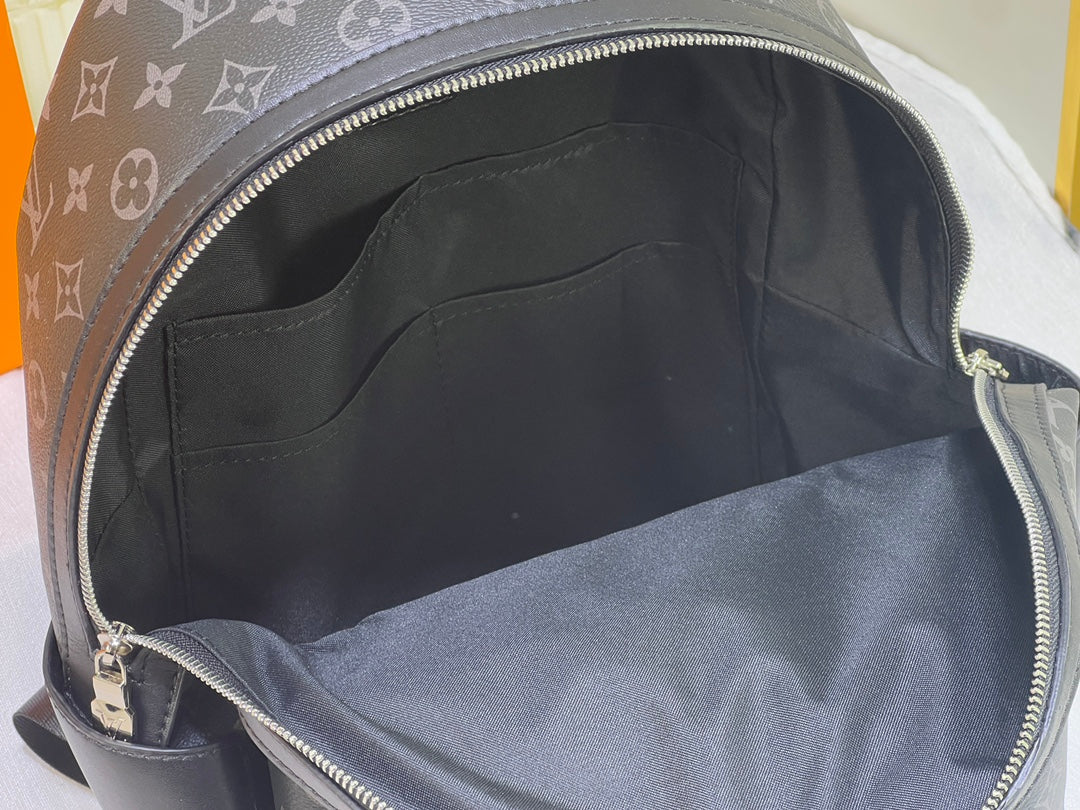 Luxe Touch Bags