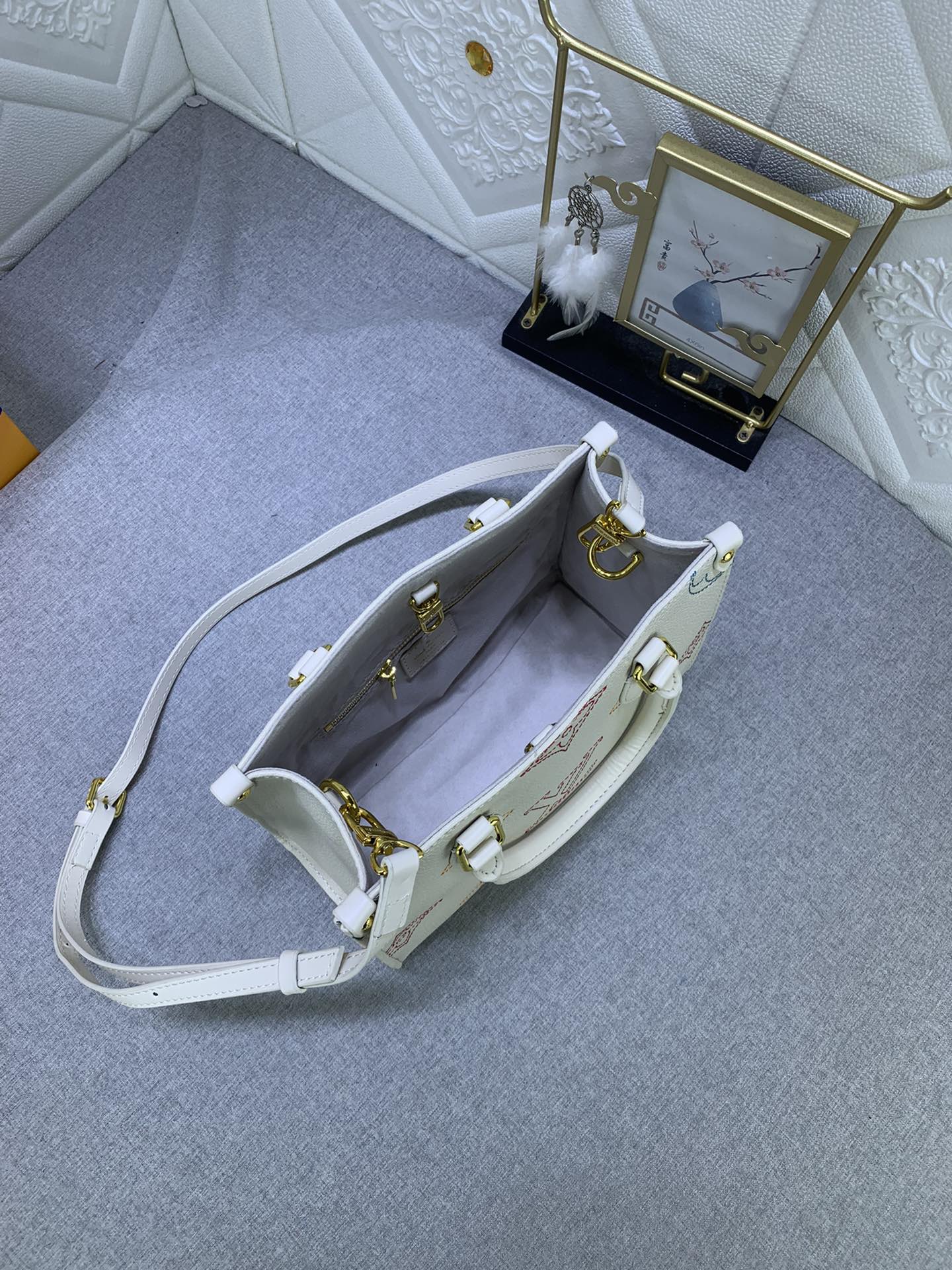 Luxe Touch Bags
