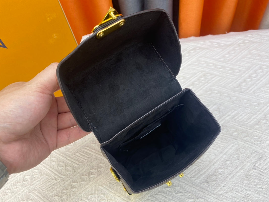 Luxe Touch Bags
