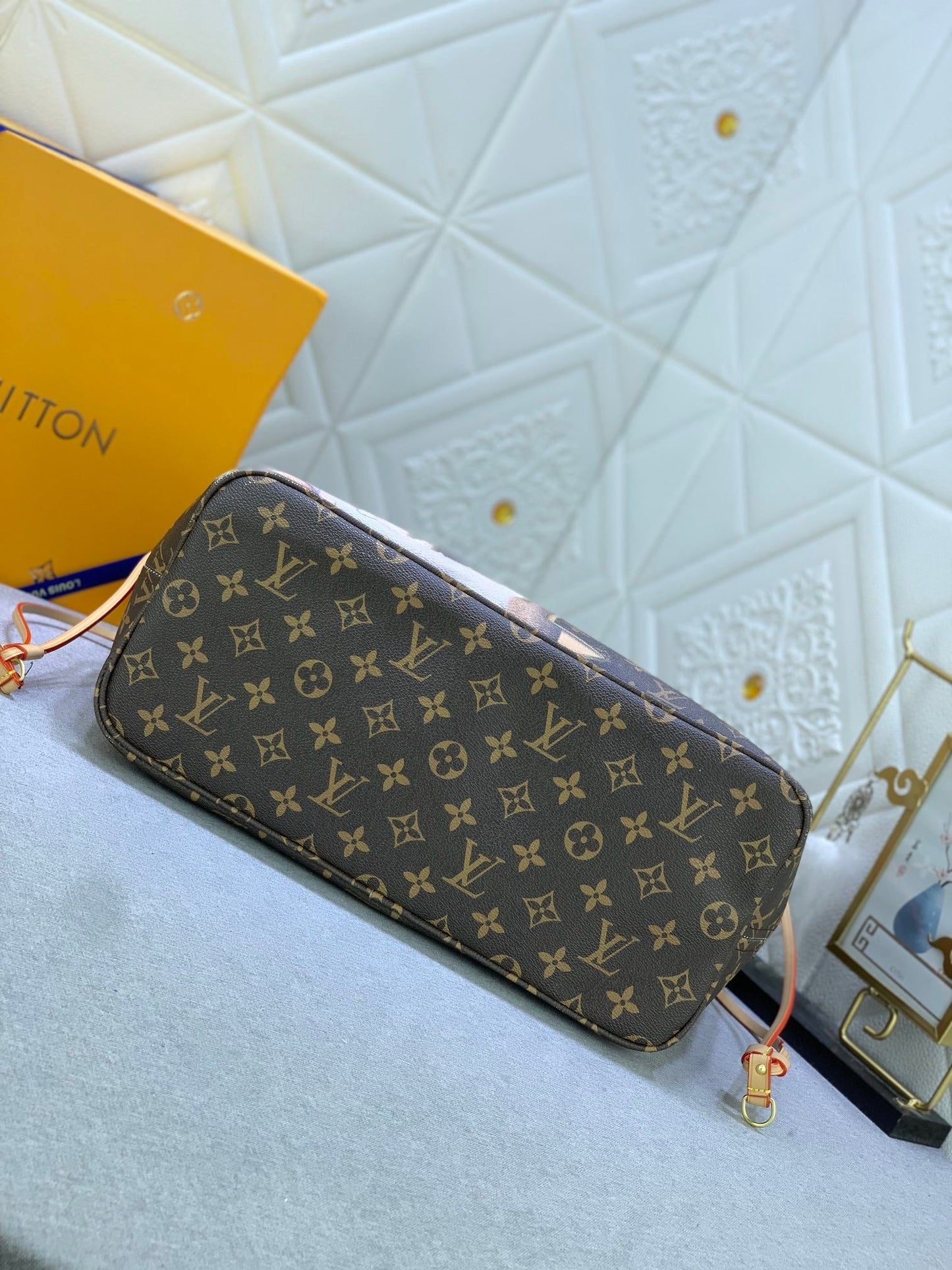 Luxe Touch Bags
