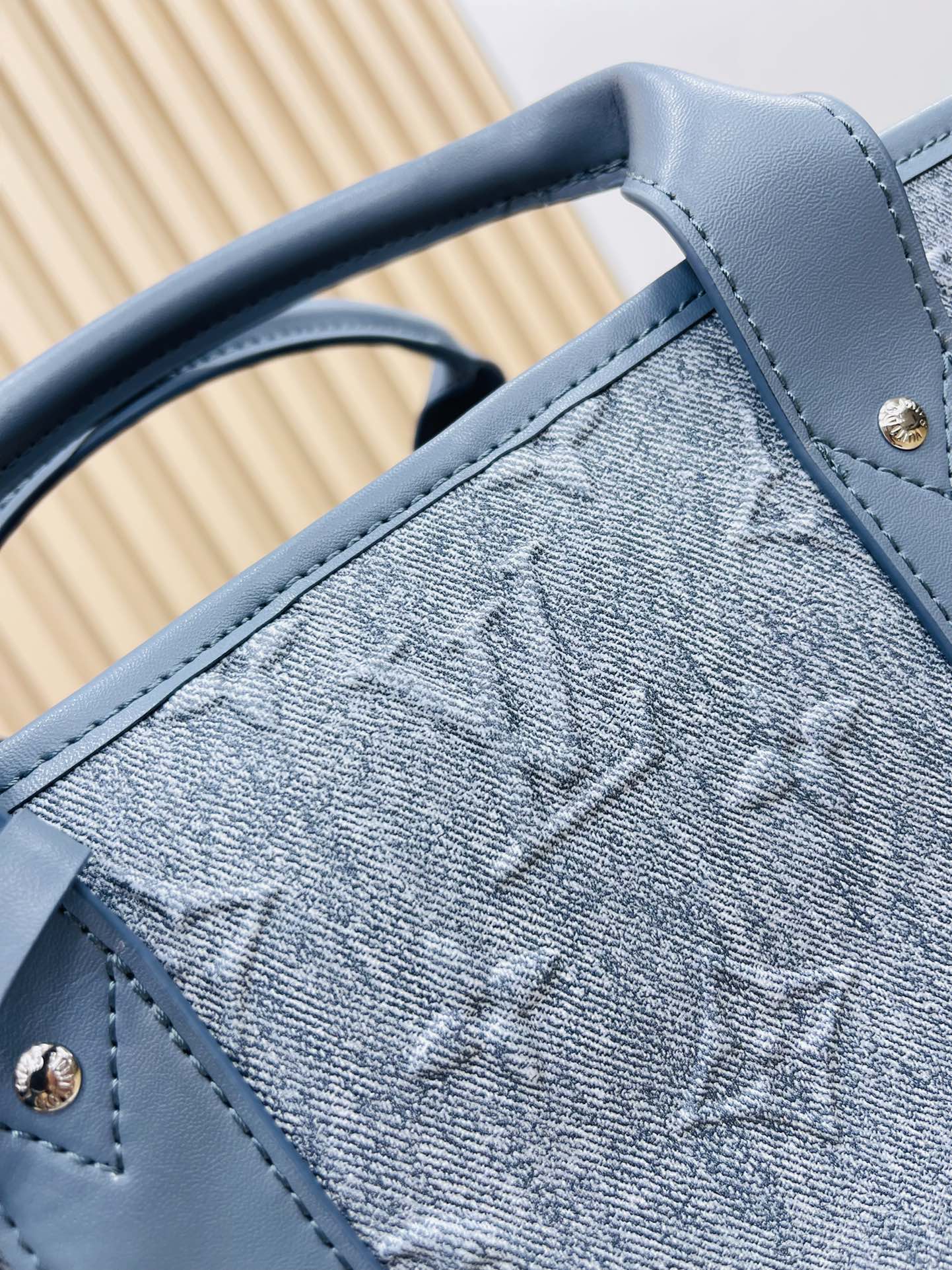 Luxe Touch Bags