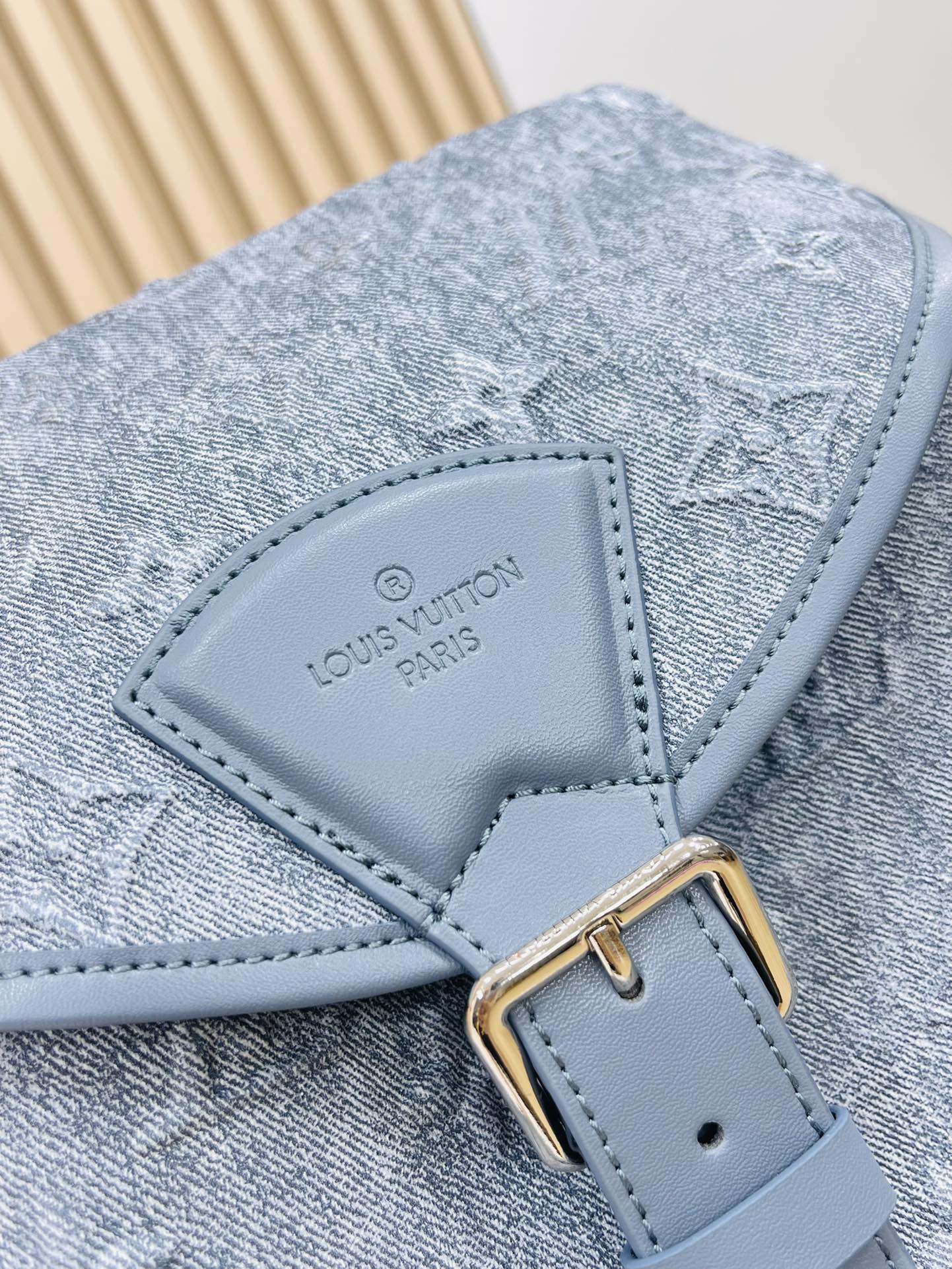 Luxe Touch Bags