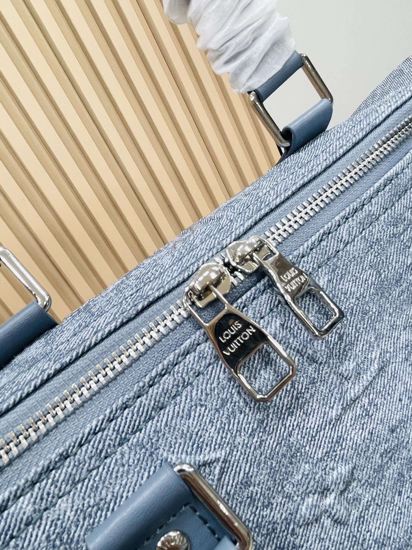 Luxe Touch Bags