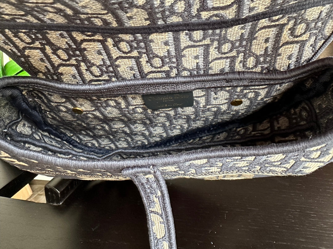 Luxe Touch Bags