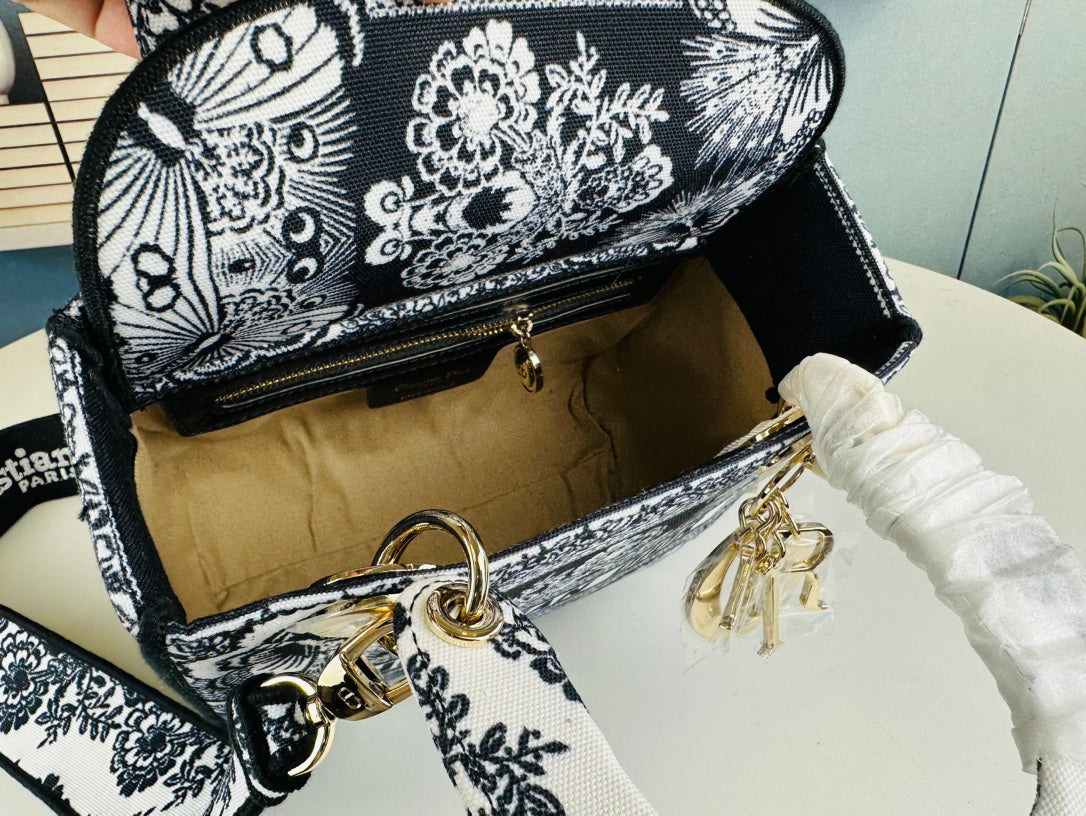 Luxe Touch Bags