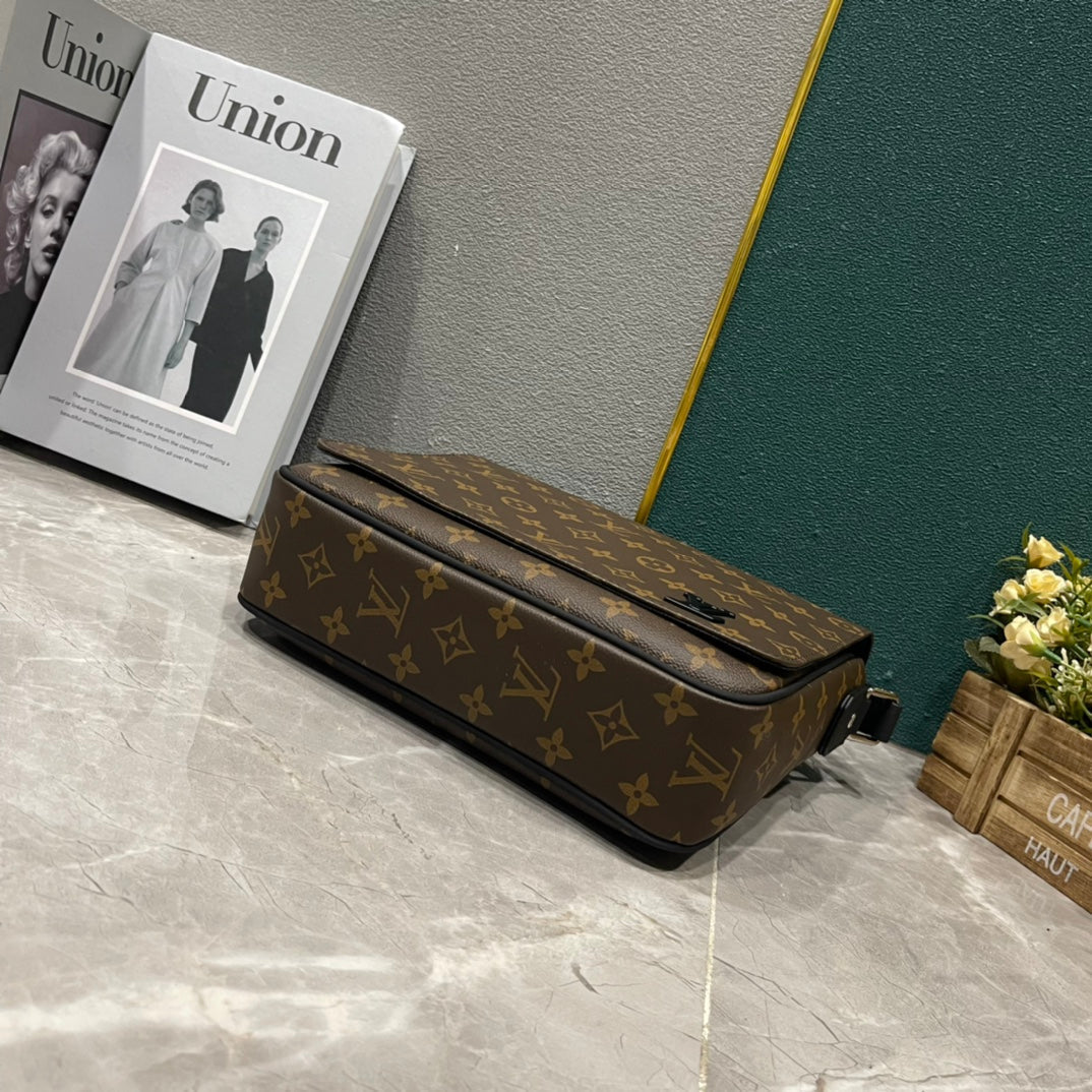 Luxe Touch Bags