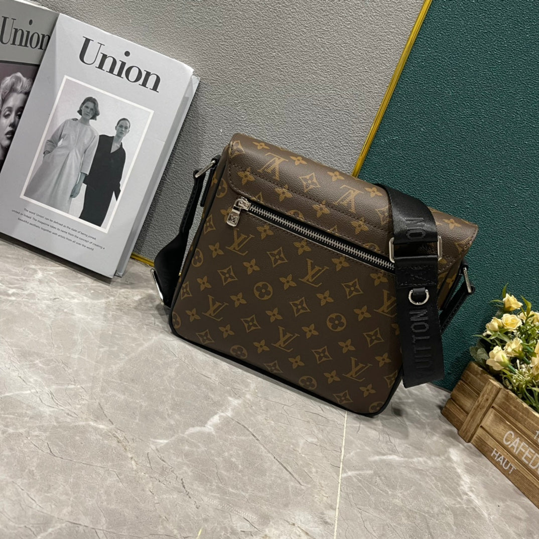 Luxe Touch Bags