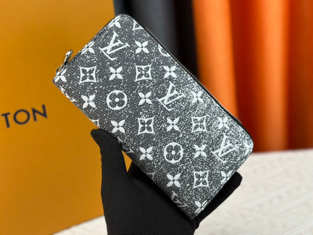 Luxe Touch Bags
