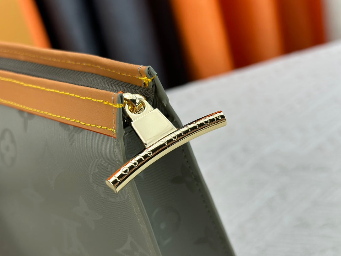 Luxe Touch Bags